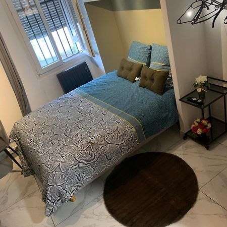 Charmant Studio Dans Maison Apartment Sarcelles Bagian luar foto