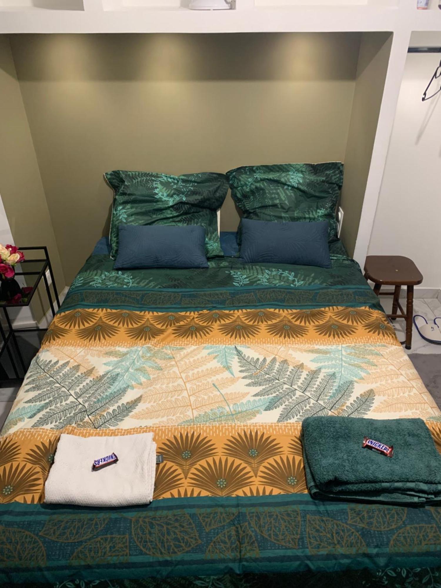 Charmant Studio Dans Maison Apartment Sarcelles Bagian luar foto